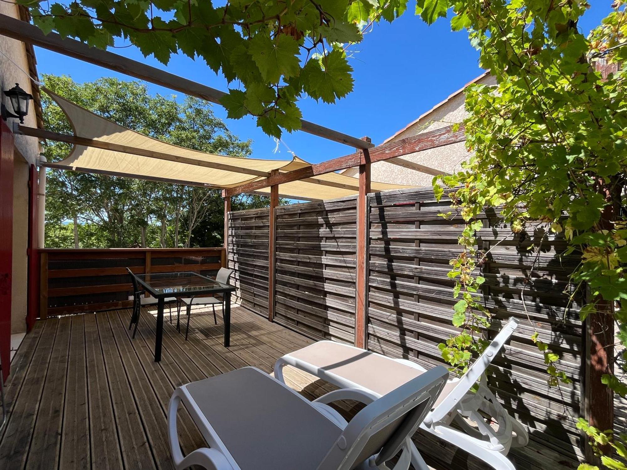 Brouzet-les-Ales Mont Bouquet Lodge-Residence Hoteliere מראה חיצוני תמונה