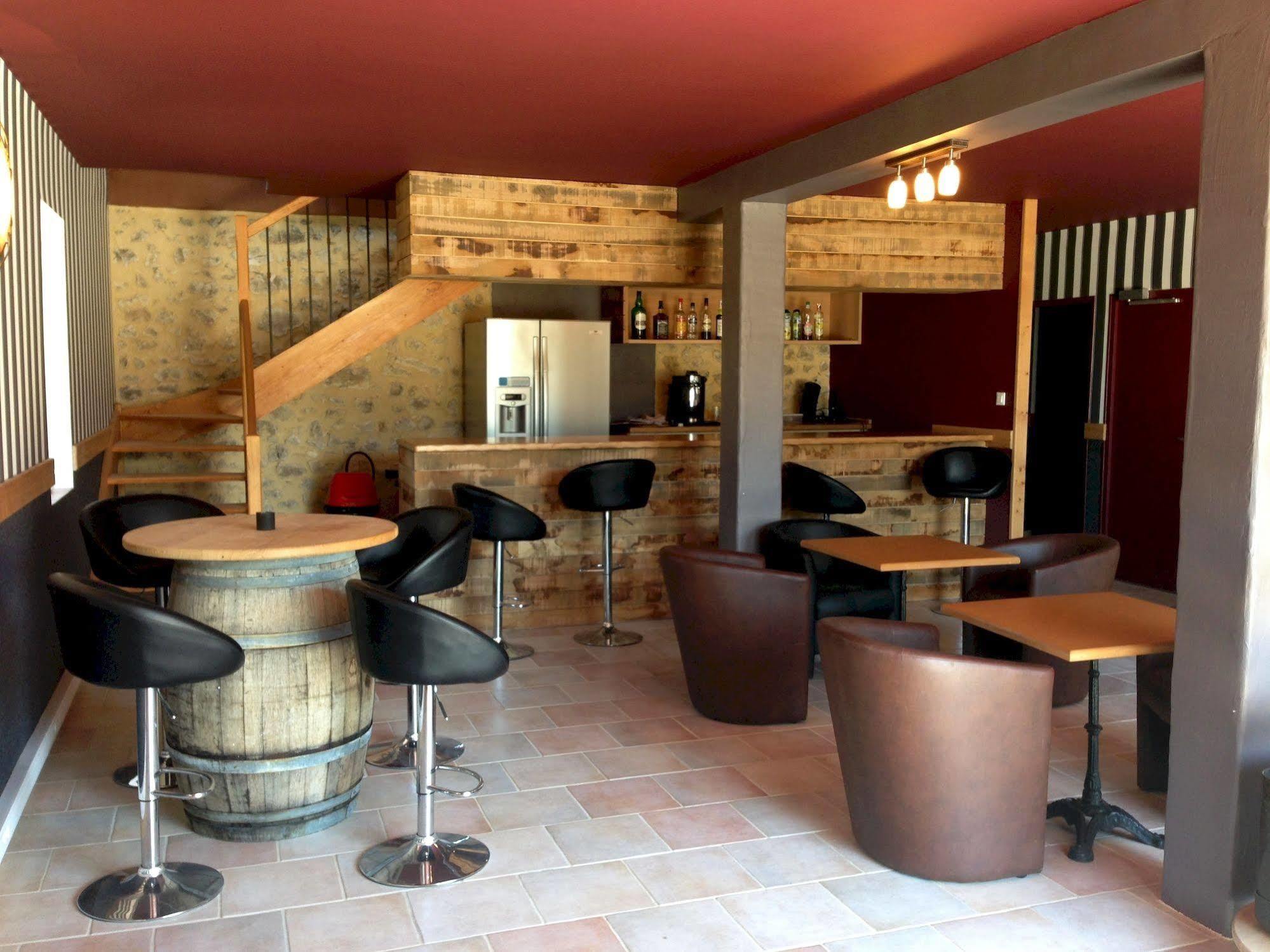 Brouzet-les-Ales Mont Bouquet Lodge-Residence Hoteliere מראה חיצוני תמונה